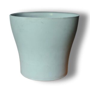 Plastic Pot 6"